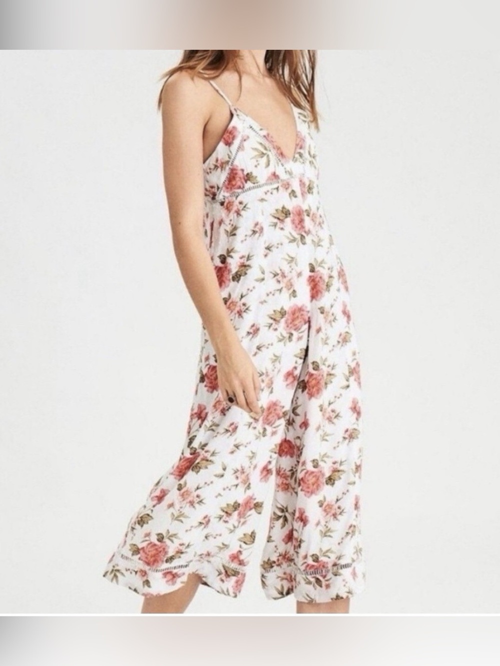 American Eagle Outfitters White Floral Spaghetti-Strap Jumpsuit size 0